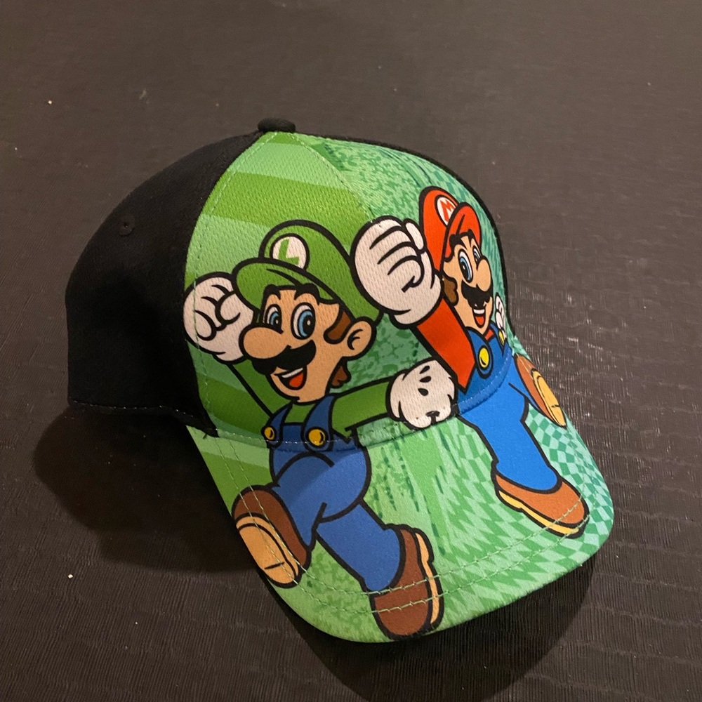 Super Mario brother hat. Youth. New